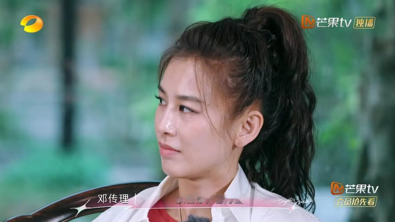 这个“固执”的老太太真好妈妈对黄圣依说:“你照顾我，我觉得你还是去照顾自己的孩