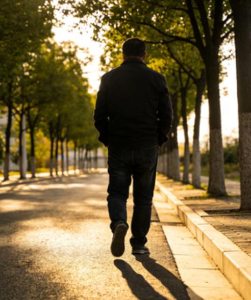 令人醍醐灌顶的话：除了父母，不要供养任何人，记住了，不要供养任何人，你没有义