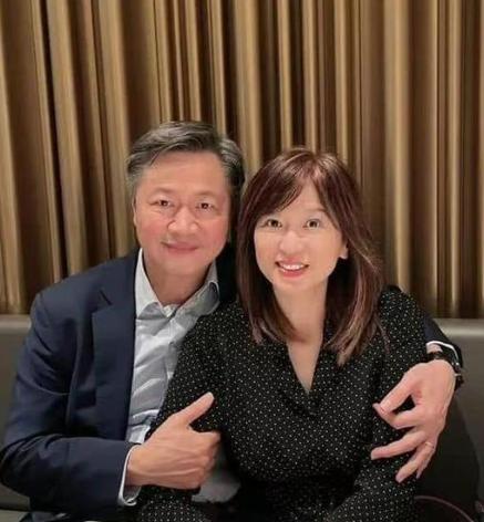 老婆事业放不下！赖岳谦移居大陆犯愁了！赖岳谦的路不好走他在台湾的大学和