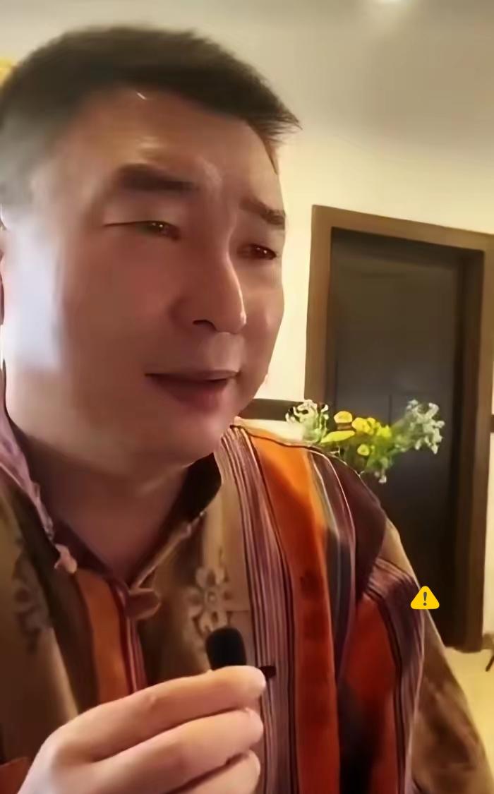 锦州电视台主持人晓风，于昨天初四去世，享年61岁，他外甥女说死于癌症。艺名晓