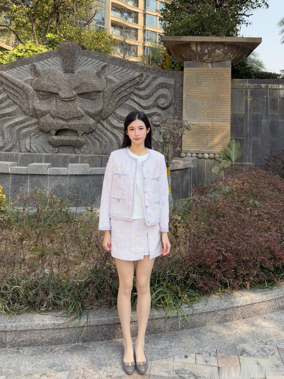 平底鞋与丝袜，高个子女生的必备单品~