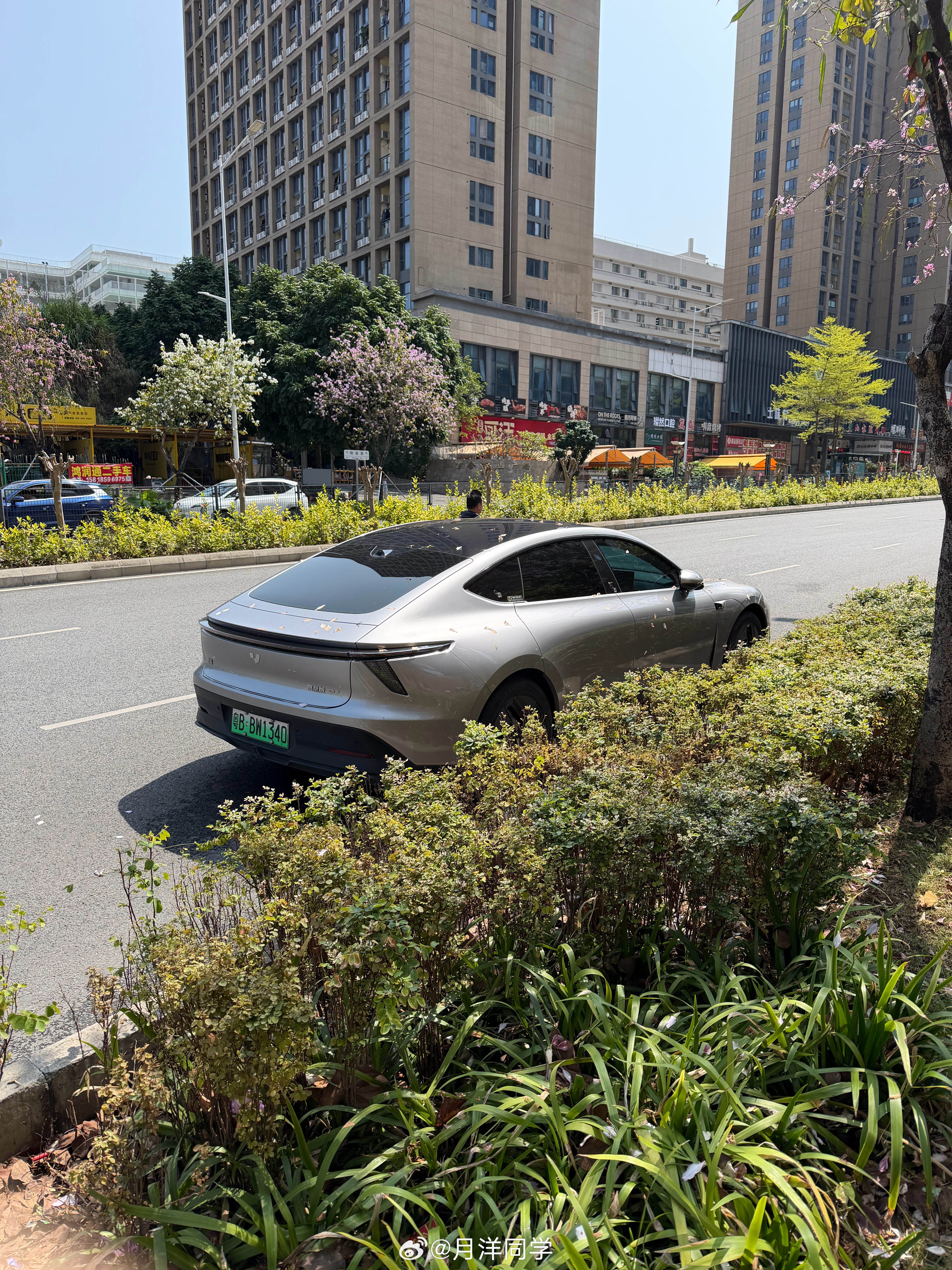 确实是限量版深圳