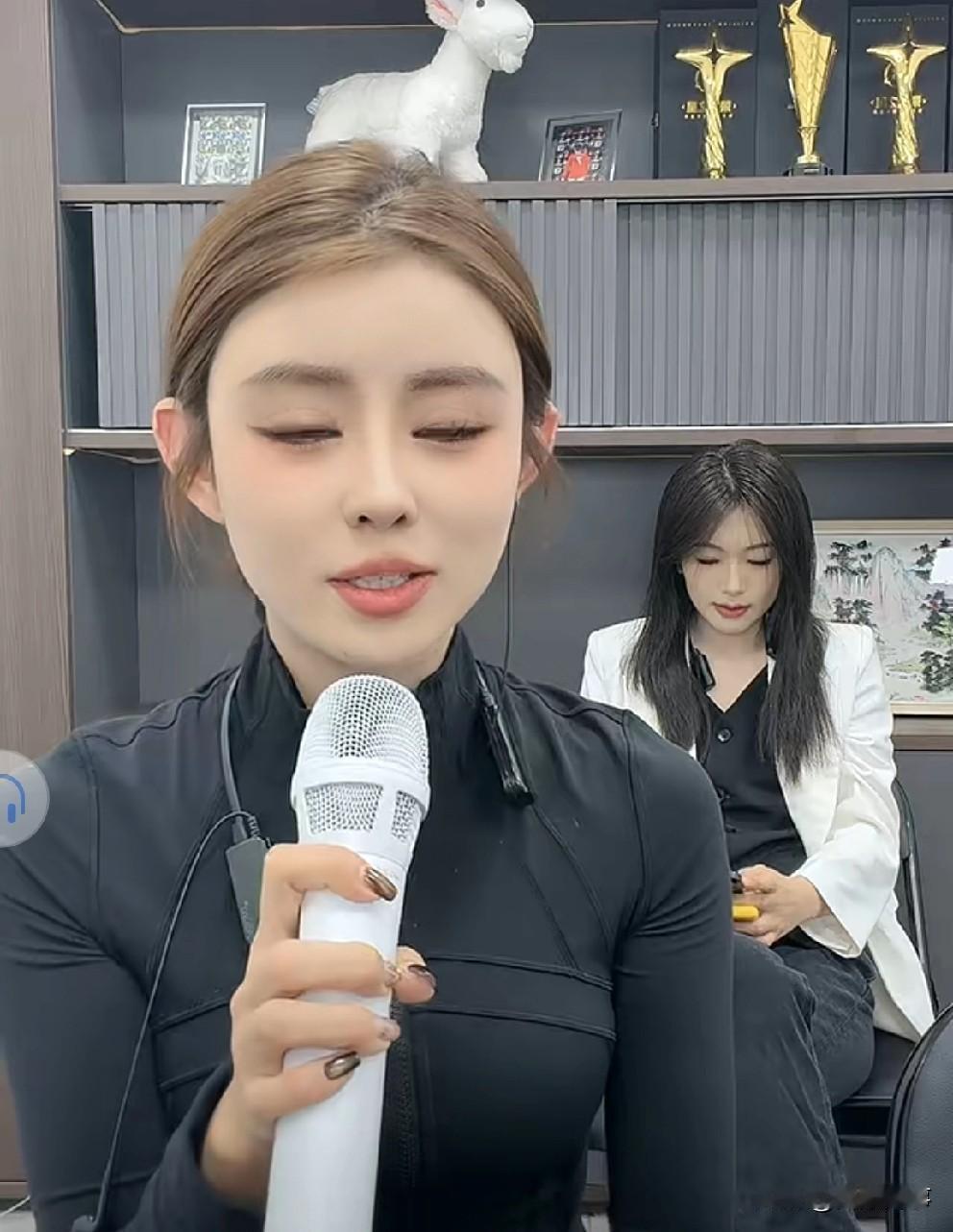 仙洋否认“锦州事件”跑丢鞋，被10余人拎Dao追赶！