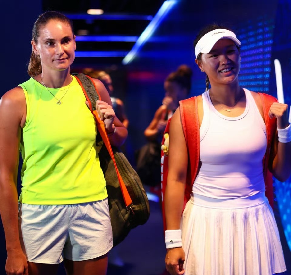 【WTA500蒙特雷站女双捷报🏆】在刚刚结束的女双首轮比赛中，中国选手郭涵煜