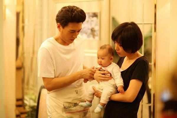 靳东二胎降生, 8斤多的胖小子, 给孕期的妈妈提个醒