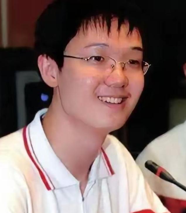 "我不上清北，我就要去美国！"北京高二男生放弃清华北大保送资格，转而申请美国十一