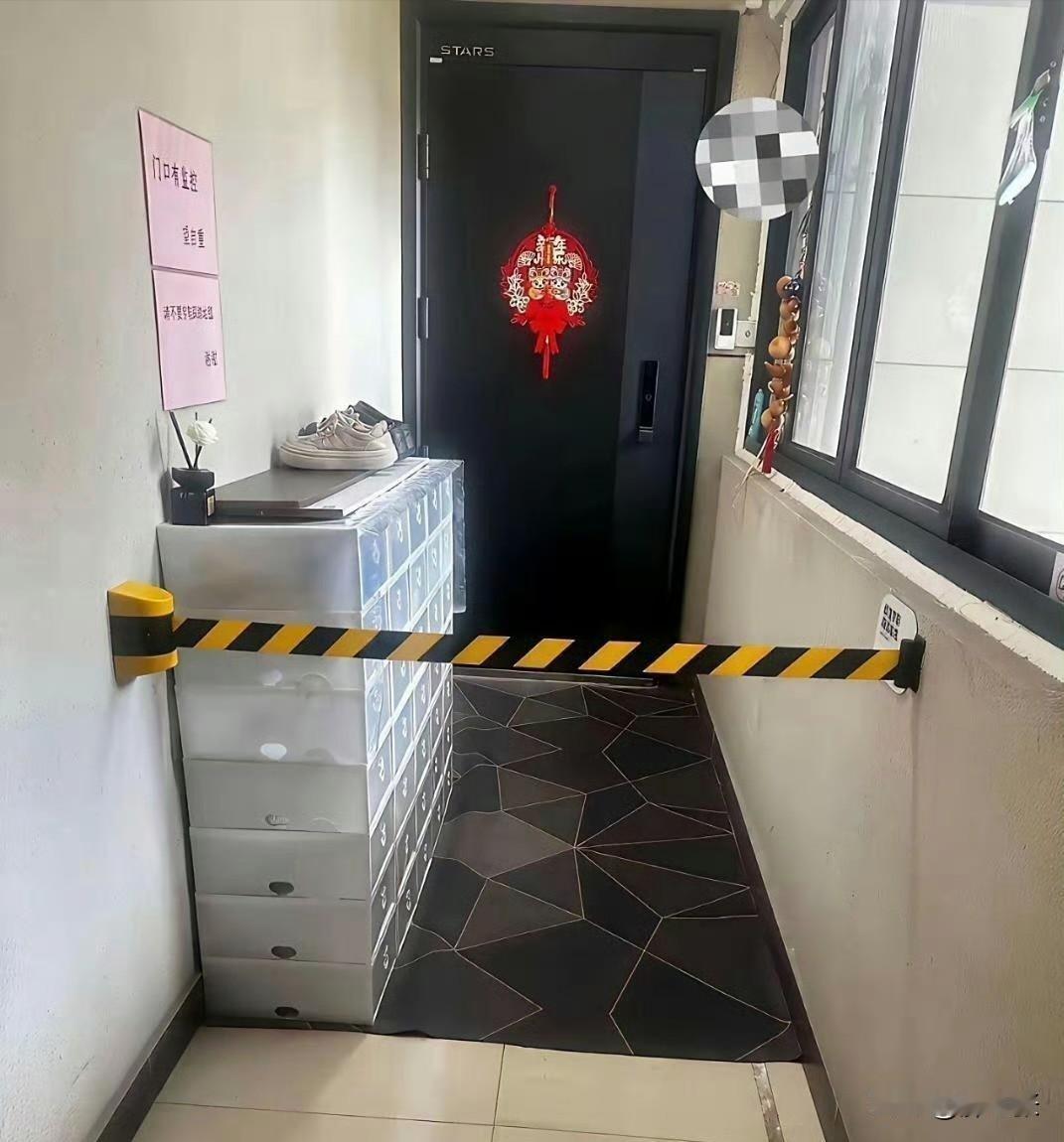 这样的邻居该说她没有边界感呢？还是该说她边界感太强了呢？看到网友吐槽邻居得帖