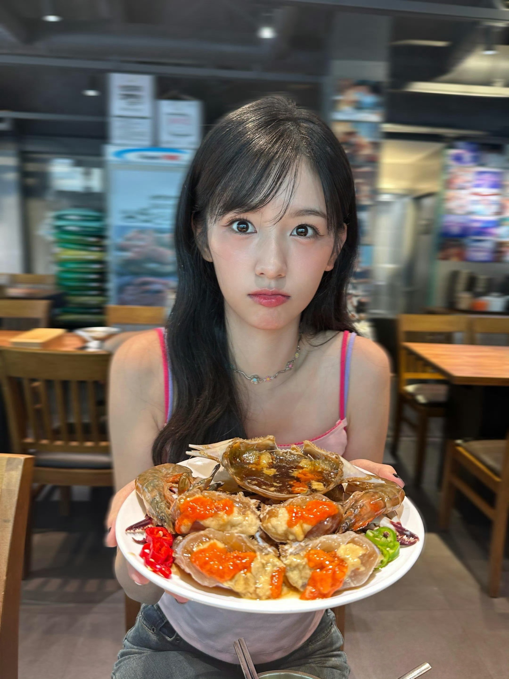 我的天啊周也这个发型美成什么样子了​​​
