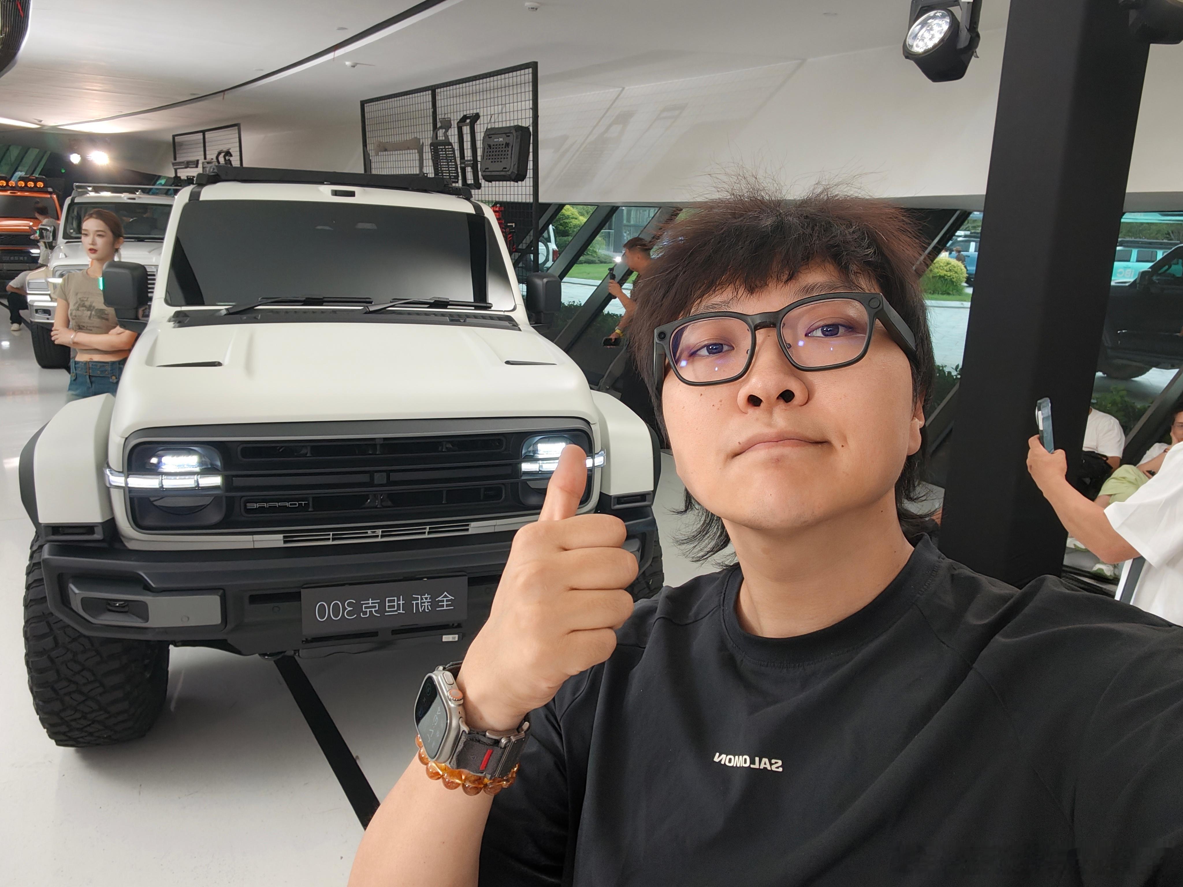 全新坦克300上市发布会上最大的彩蛋！铁骑03！基于全新坦克300Hi4-Z打