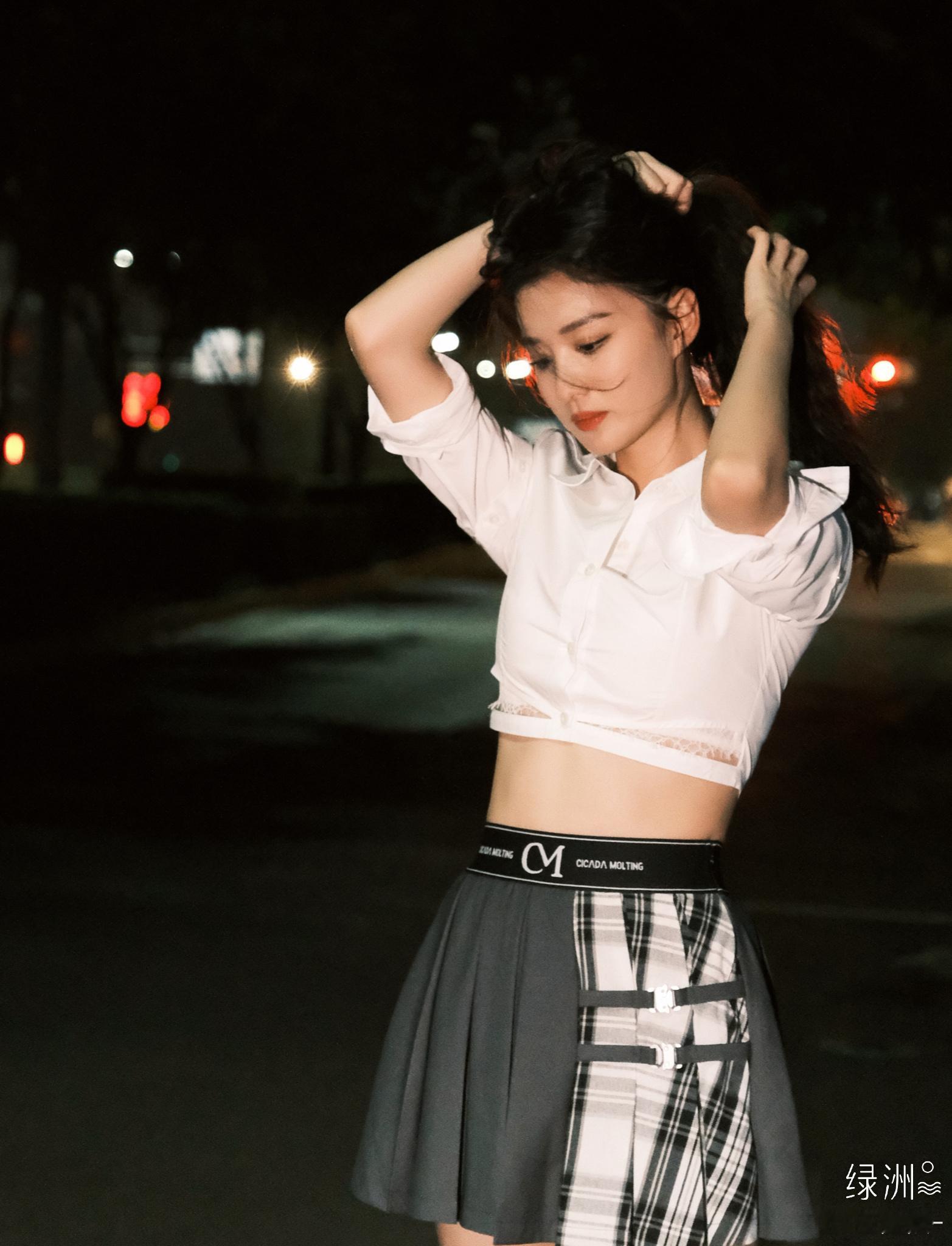 王楚然210818现代写真-烟花☽美然wb