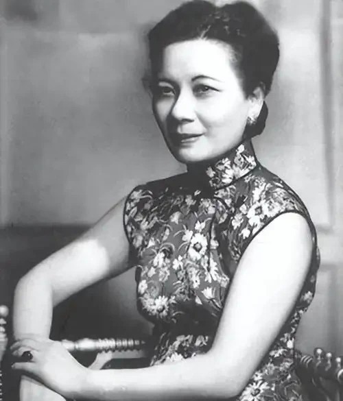 宋美龄到底是一个怎样的人？就这么说吧，连汪精卫这种举国唾弃的汉奸，都还有刺杀摄政