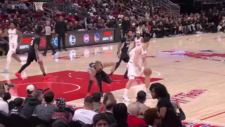 29日十佳球:小桥脚踩炸药暴力隔扣 阿门圆月弯刀斩落科内特