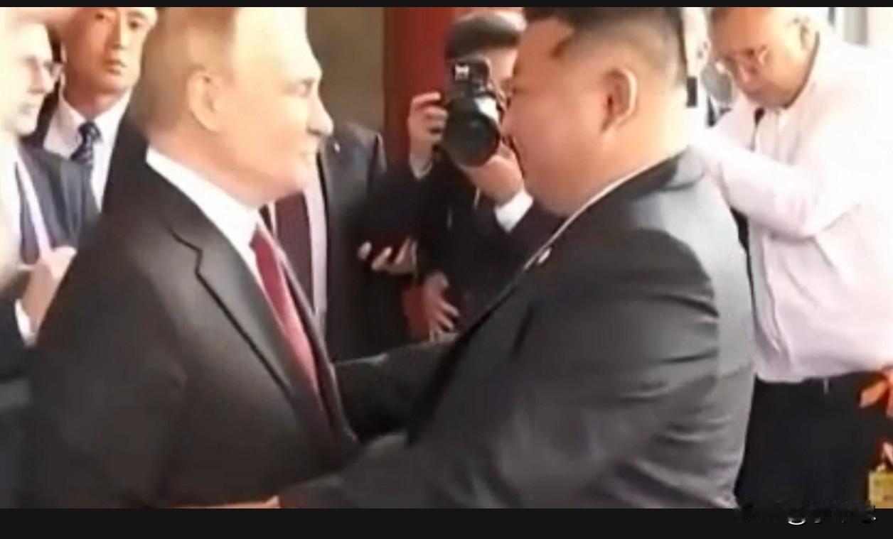 金正恩：“坚信俄罗斯能维护领土完整”，“领土完整”的硬核回击：打痛谁的脸？8