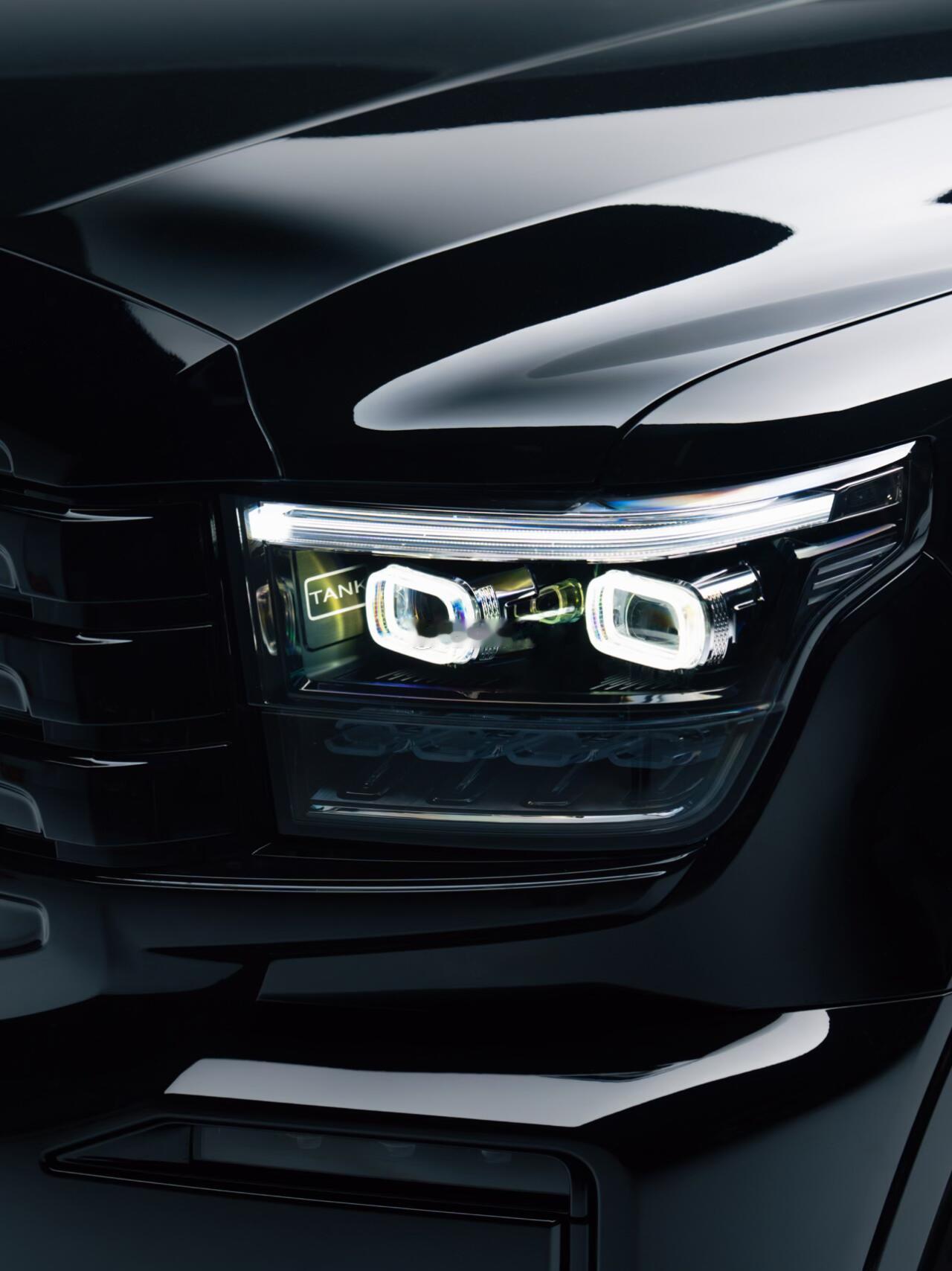 坦克500黑武士终于出红内饰了，4月15日正式上市，这颜值有没有直接戳中你心巴！