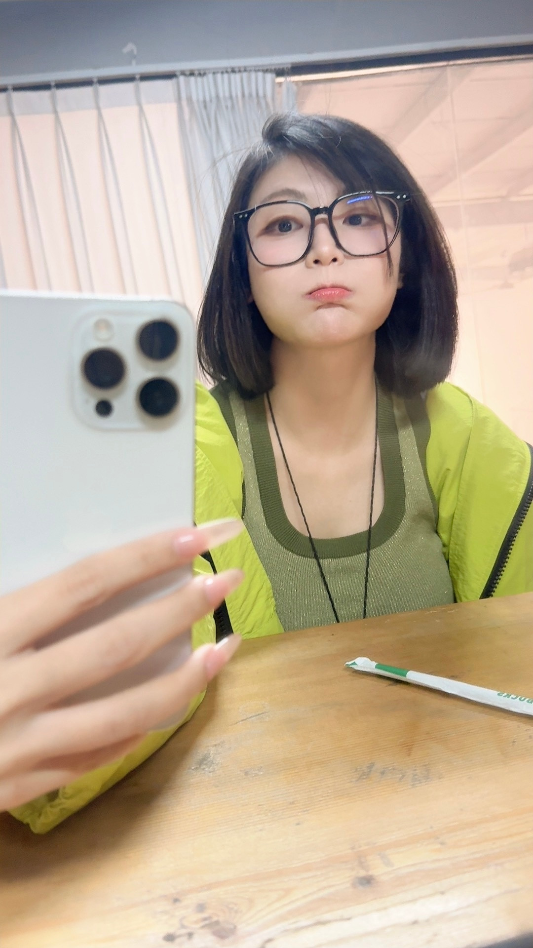又是云欠债的一天[doge]……​​​