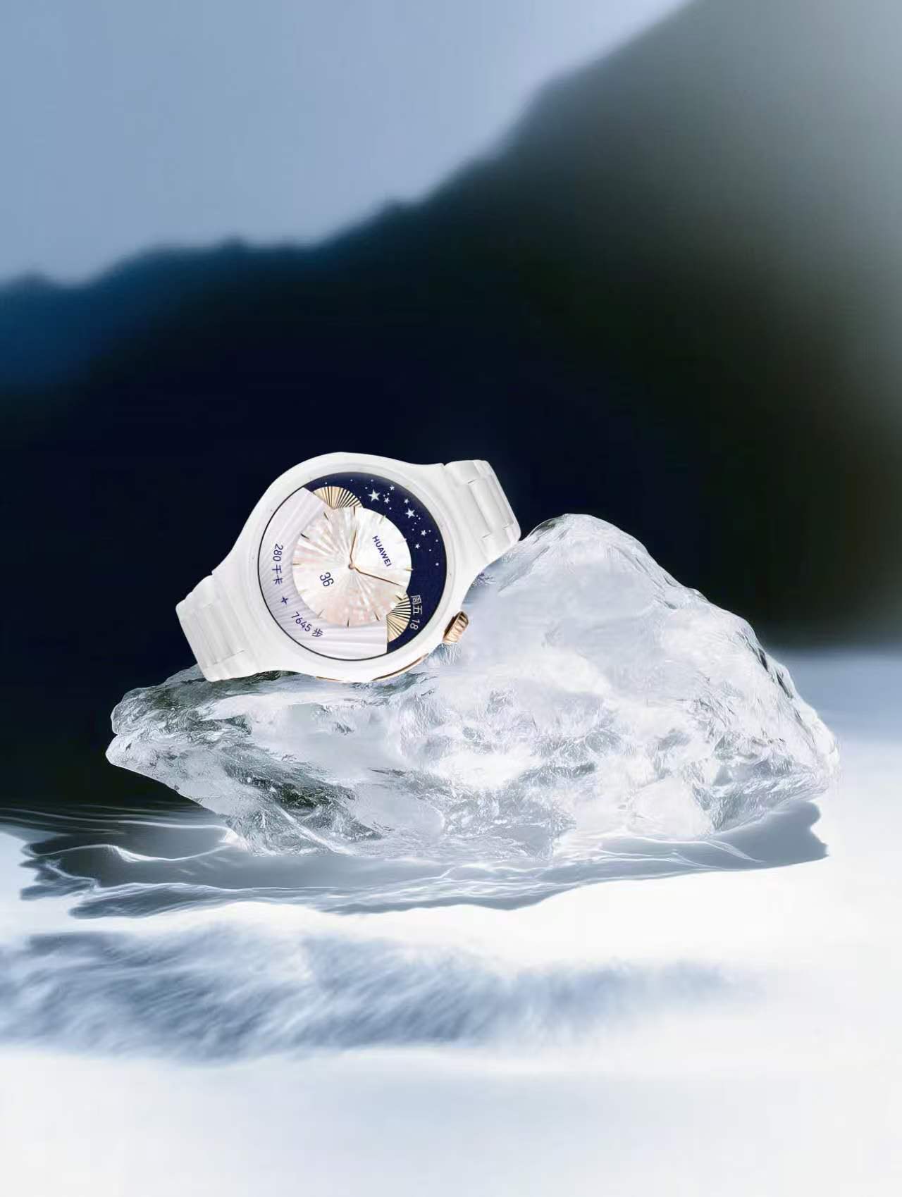 吴磊携华为WATCH6太空探索归来华为史上最轻薄WATCH系列登场，42mm版本