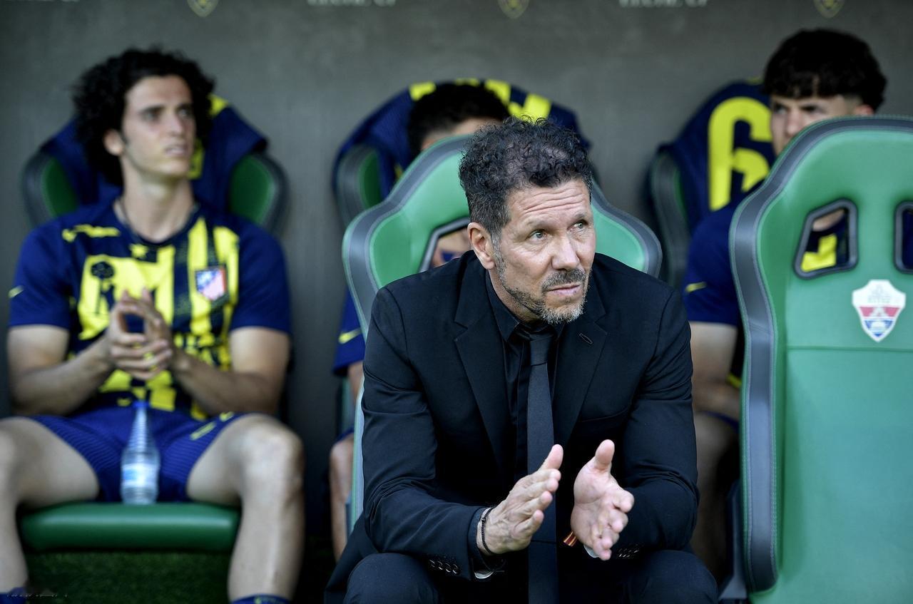 西蒙尼激起公愤了？即便众人不满，又能怎样？问题的根源在于西甲联盟。此事的关键