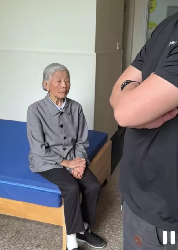 接回91岁外婆，她又下厨了