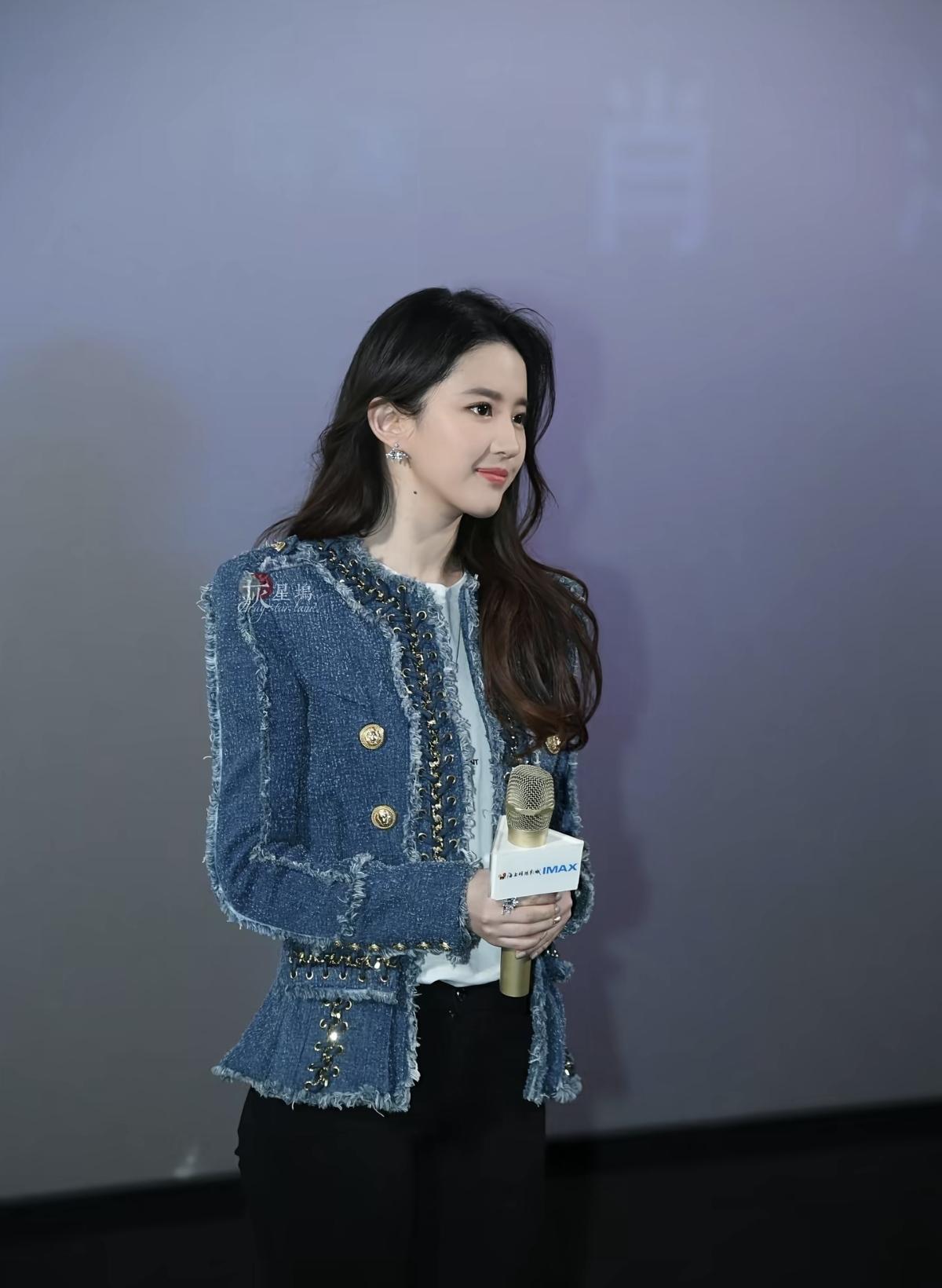 刘亦菲的美，从来不是千篇一律的模板，是跨越时光的松弛与惊艳[赞]颜值与气质双在线