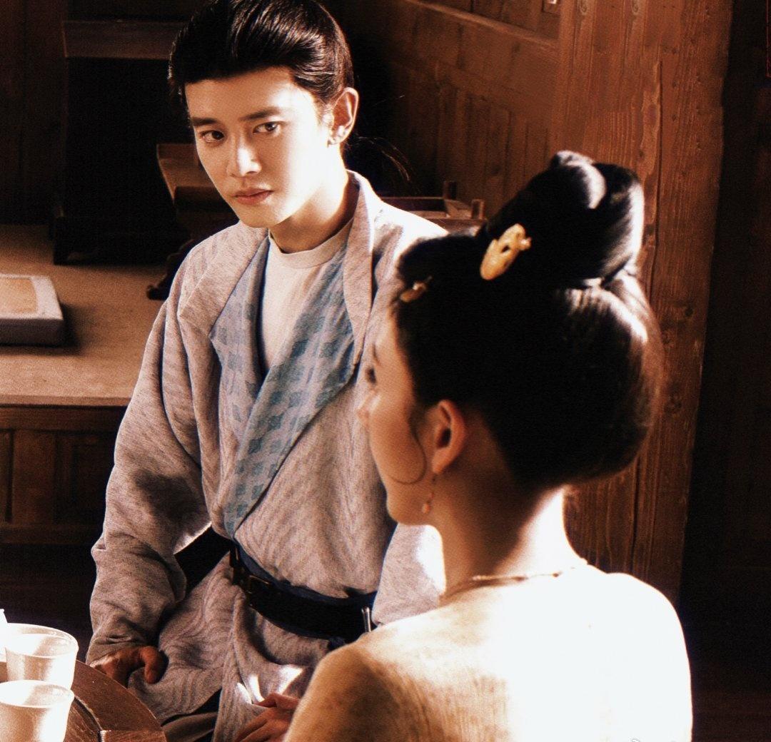 任嘉伦无忧渡无忧渡播出一周年，久宣夜你在无忧境做蛮瑛开心吗？最好的久宣夜！