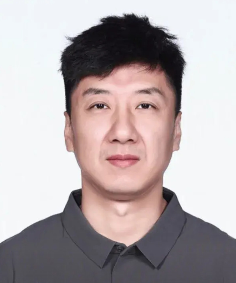 这应该是全CBA唯一球队输51分，而没人怪教练的球队了。我觉得CBA就应该强制球