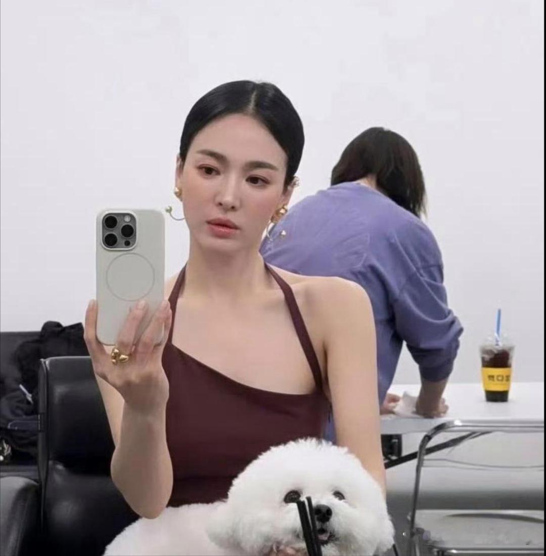 宋慧乔这脸好高级，越来越美了