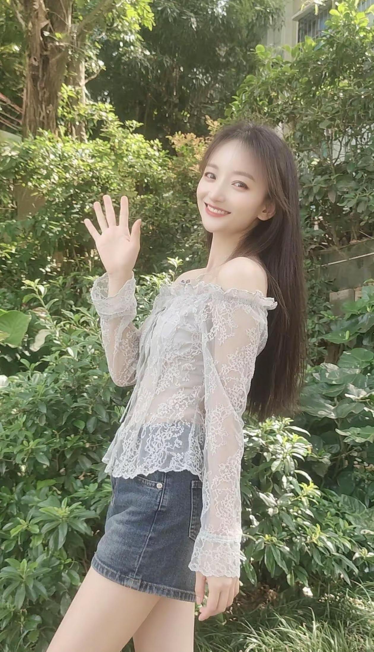 花开花落，人面如花。