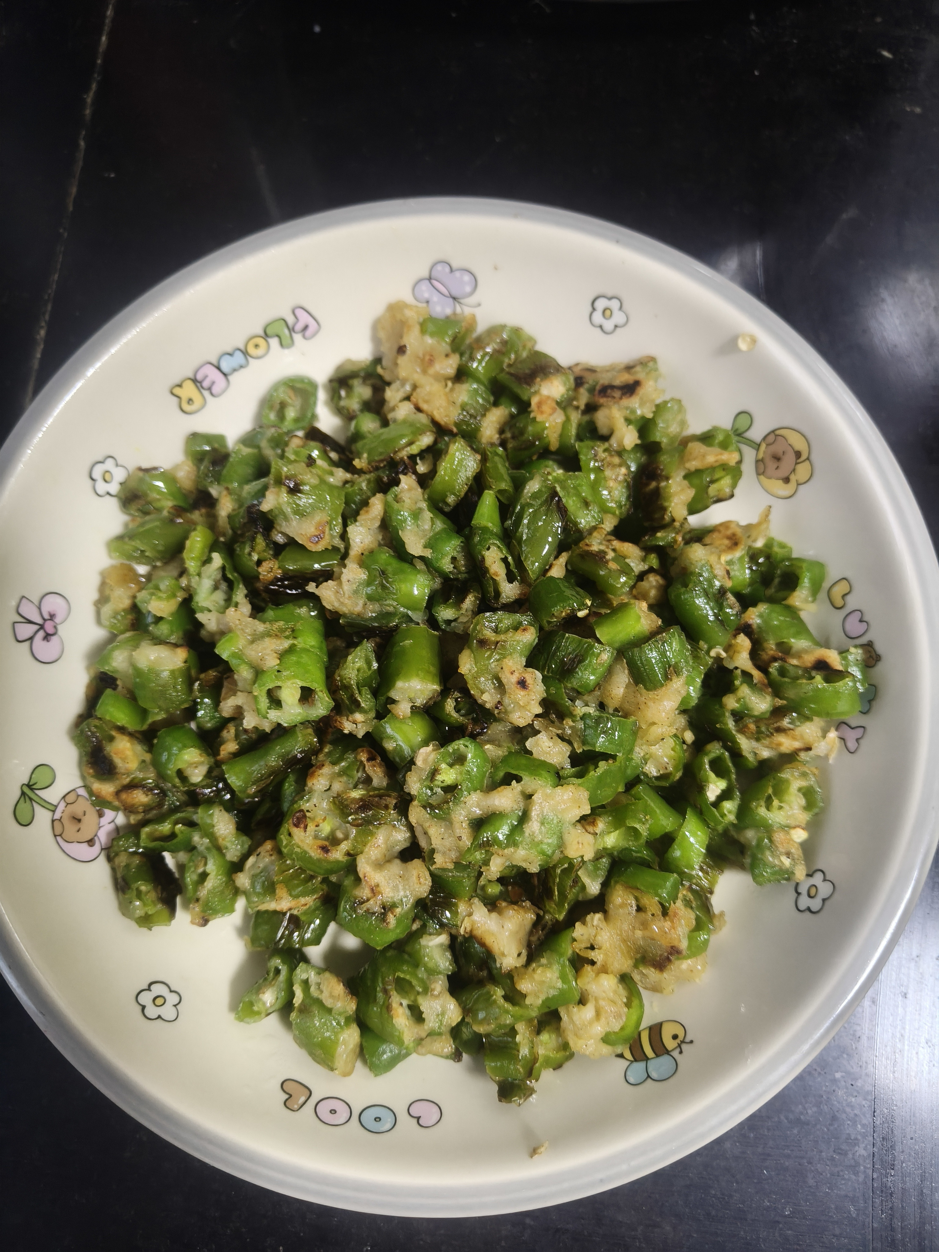面炕辣椒辣椒买错了，应该用螺丝椒才够味。