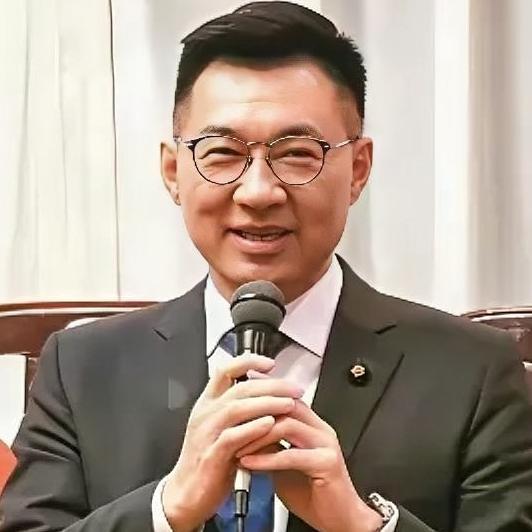 说实话，就冲江启臣这句话，中国国民党就不能留他继续呆在党内近日，江启臣“威胁