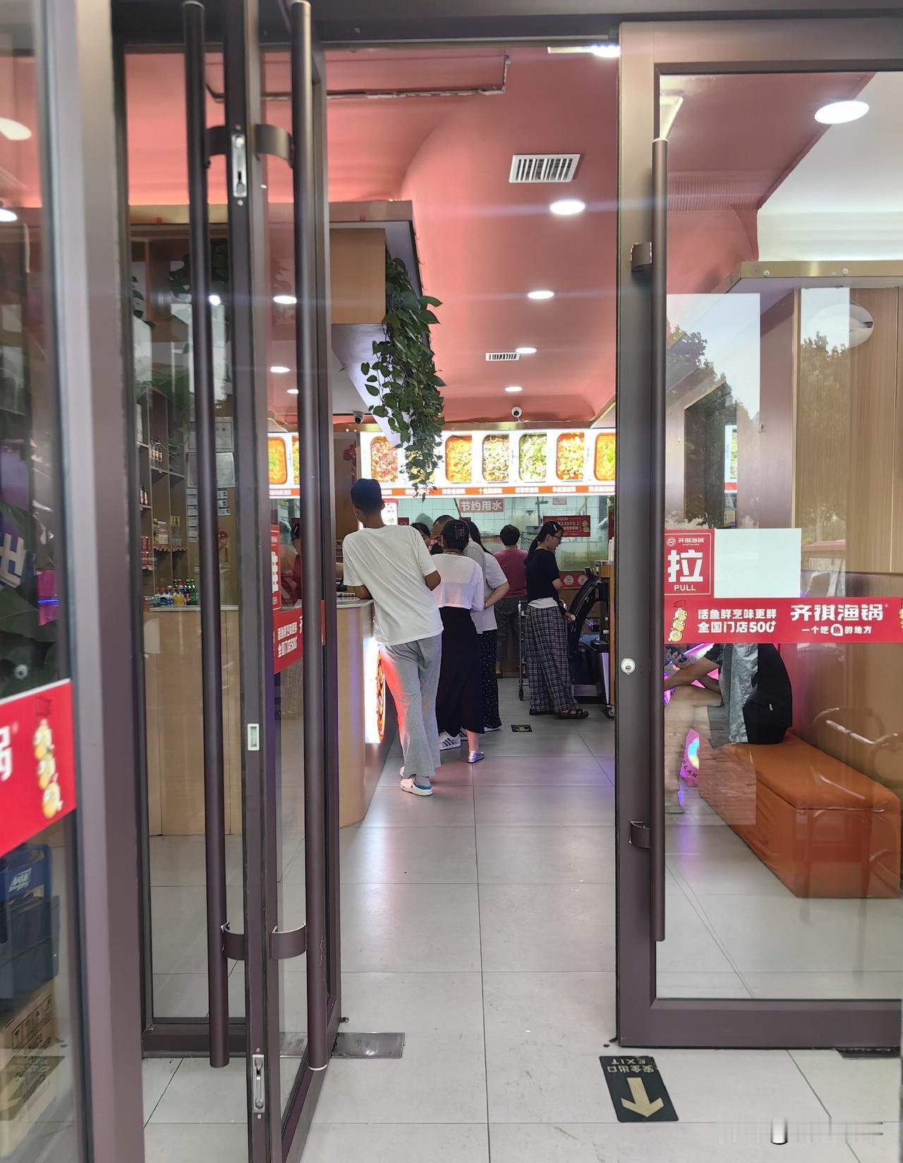 我老公这个人，无法说他。儿子媳妇过端午节回来了，今天是第三天了，前两天他忙着给