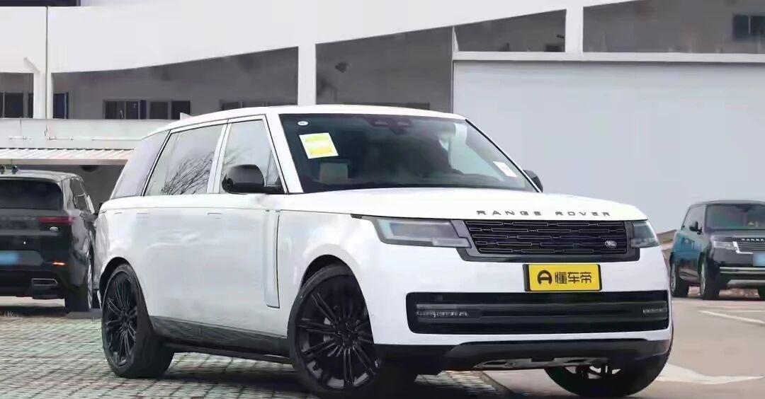 2026款揽胜正式上市，141.2万起，气场强还特别好开2026款路虎揽胜上市啦