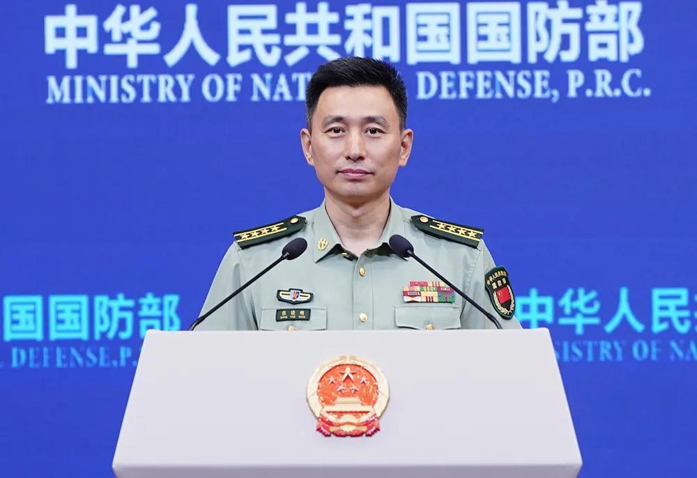 特朗普刚对普京发威胁，解放军便官宣重磅消息，海参崴将有大事发生 近日，特朗普