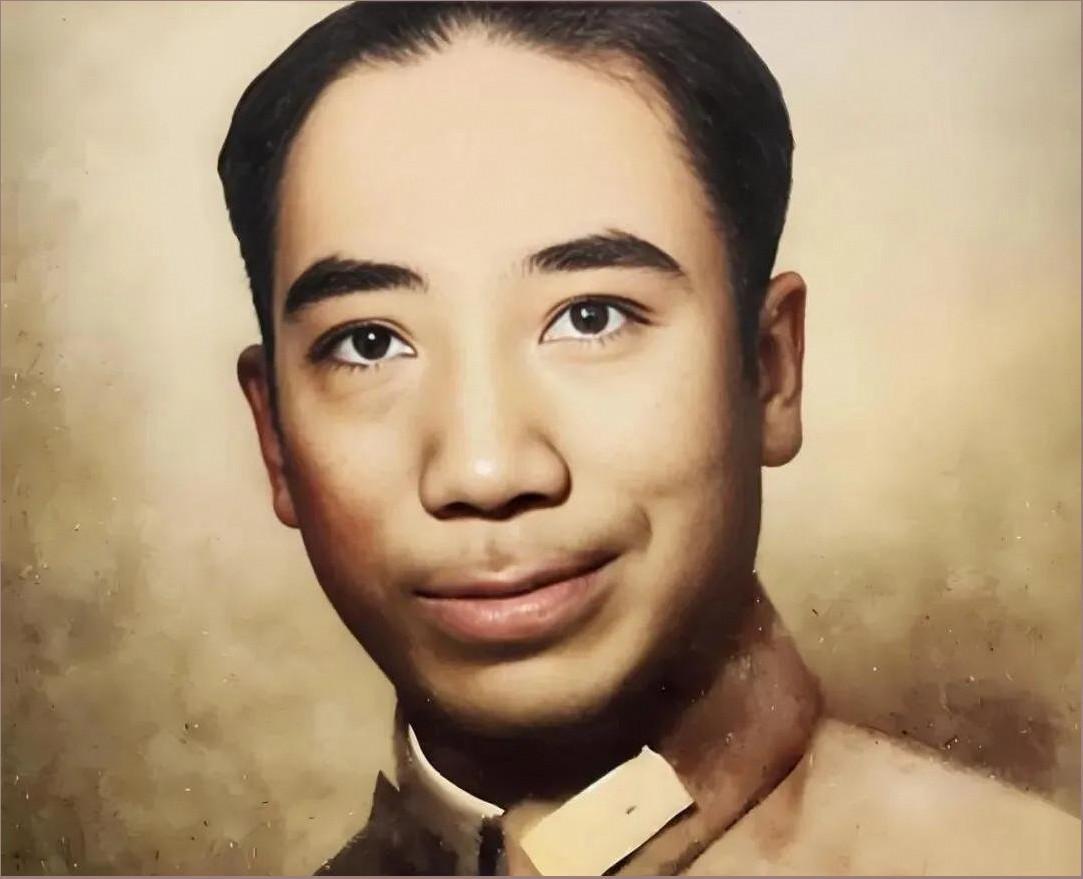 1938年，军统站长诬告上将钱大钧私吞200桶汽油，钱大钧持枪闯站将其当众击毙，