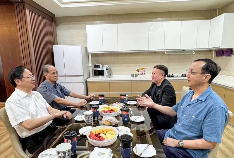 朱立伦火速拜访张善政定调桃园反恶罢3大方向面对大罢免，国民党主席朱立伦今（