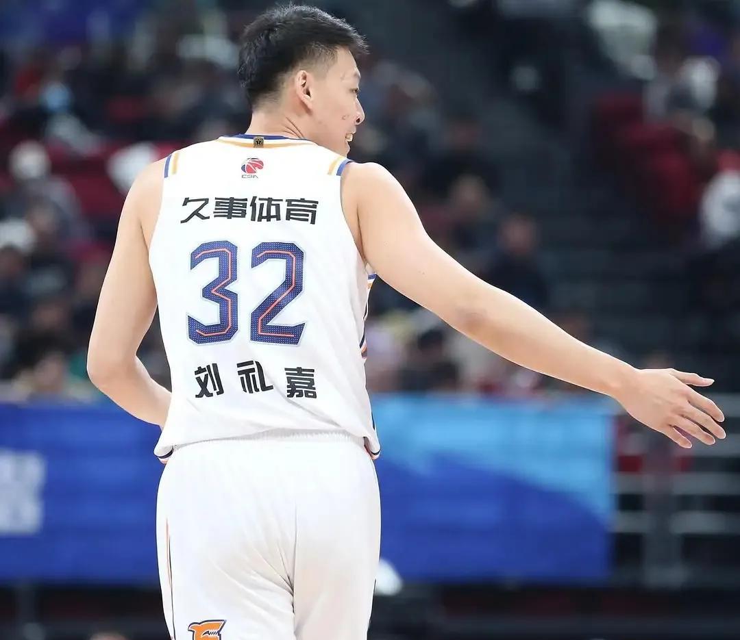 没搞懂，郭士强指导是什么意思啊？都没两场热身赛可以练兵了，今晚的比赛为什么还不