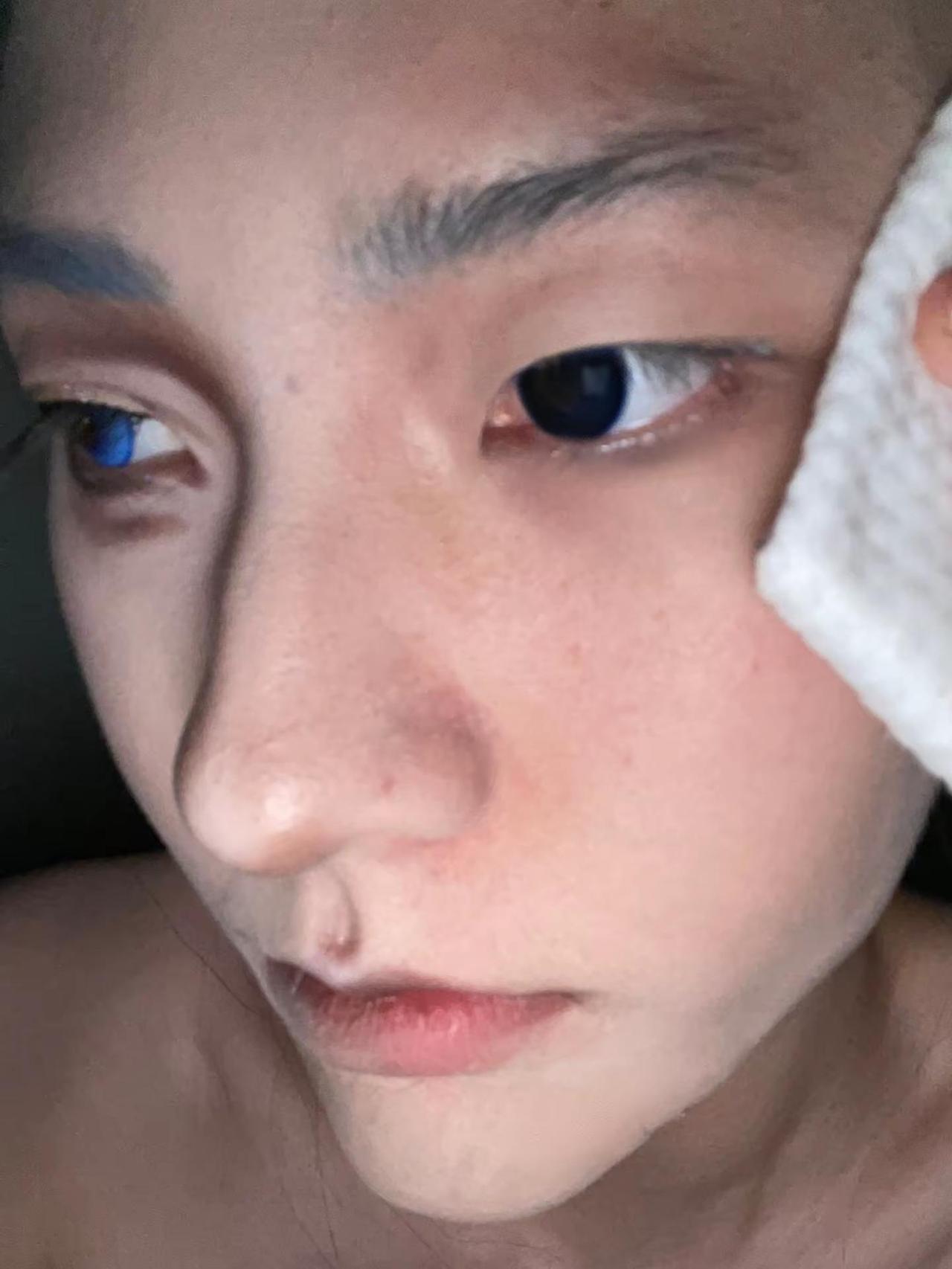 你说爱我也包括我的真面目吗。素颜皮下