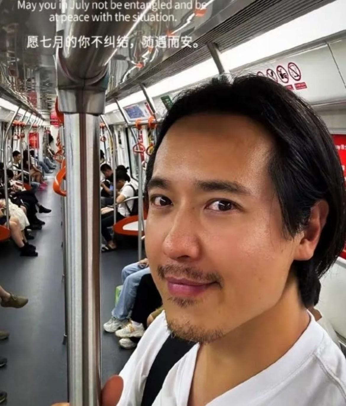 这是高云翔当初被拍到带着二婚的小女儿和妻子一起逛街的照片哈？这个还