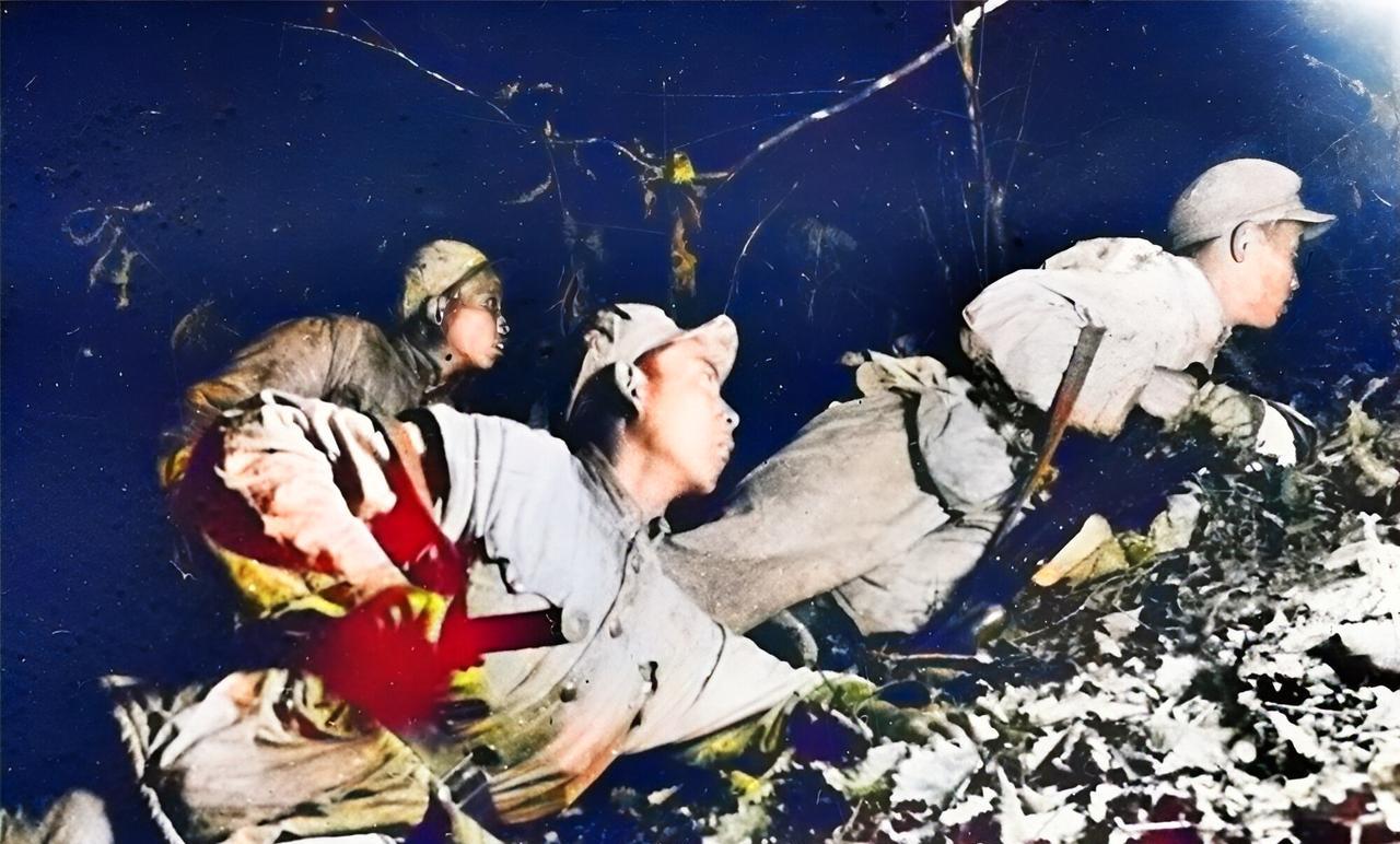 1952年，志愿军357团，突然传来了一个令人心惊的消息，哨兵孙占鳌不见了！全团
