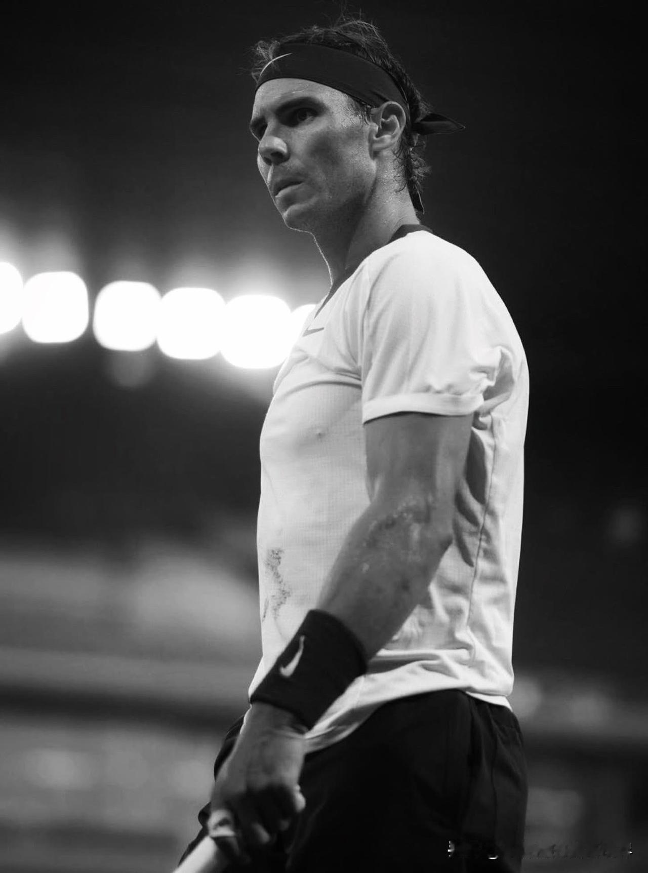 三巨头每位成员参加所有大满贯赛事的赛季数如下：🇪🇸拉斐尔·纳达尔-