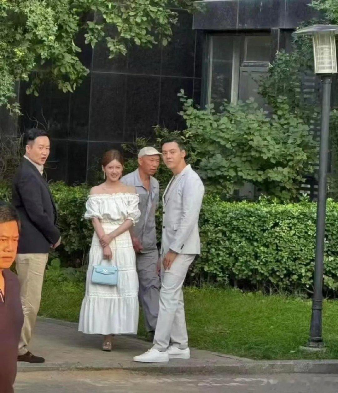 偶遇明星，赵露思是真的不上镜，但本人超漂亮的。
