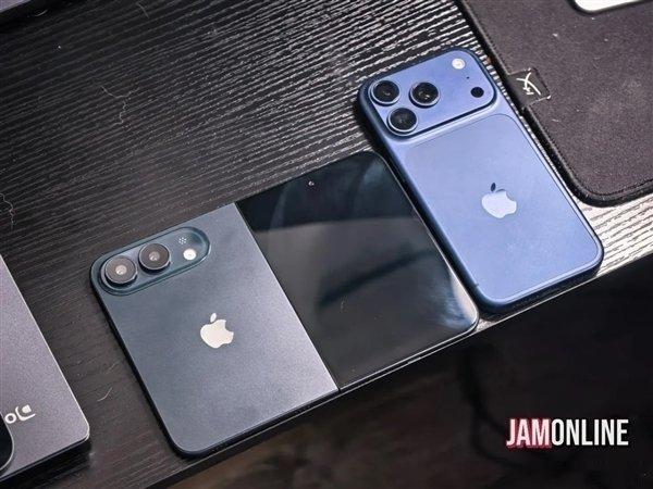 苹果折叠屏iPhone最新外观图【苹果首款阔折叠9月登场！iPhoneUltr