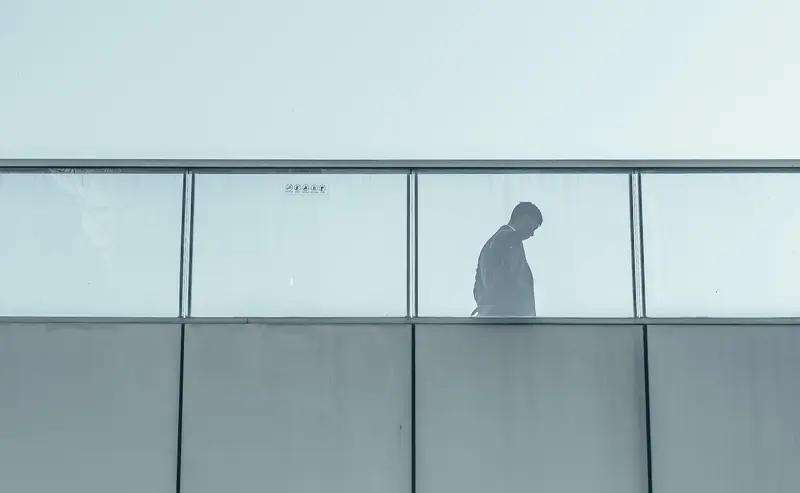 华晨宇根本不需要“出圈”金曲。他刚用十万人的体育场，证明了一件事：当代顶流的游