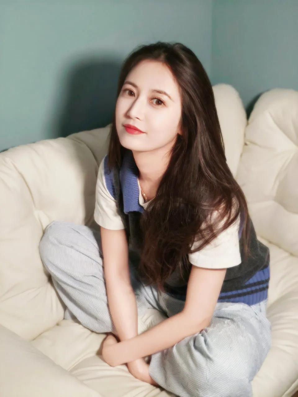 哈哈软萌可爱😘陈钰琪娱乐