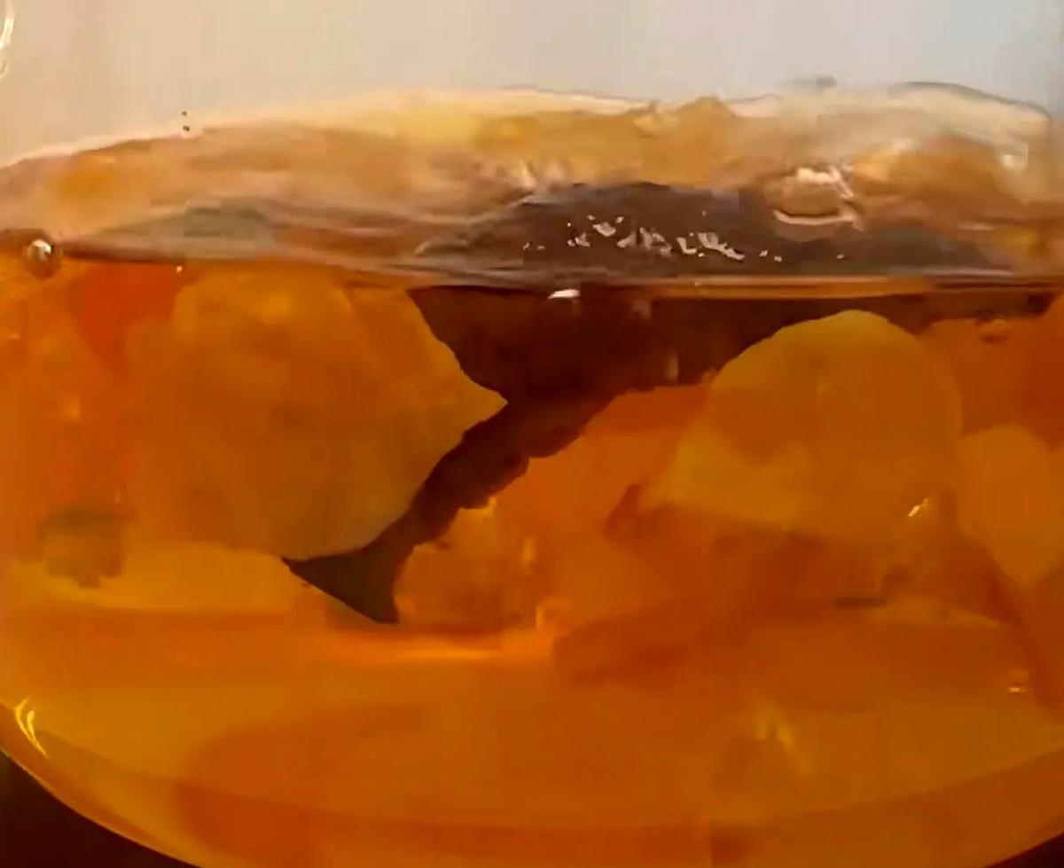告诉你，荔枝最不适合的就是直接吃！它从里到外都是宝，可蒸可煮，皮、肉、核作用也