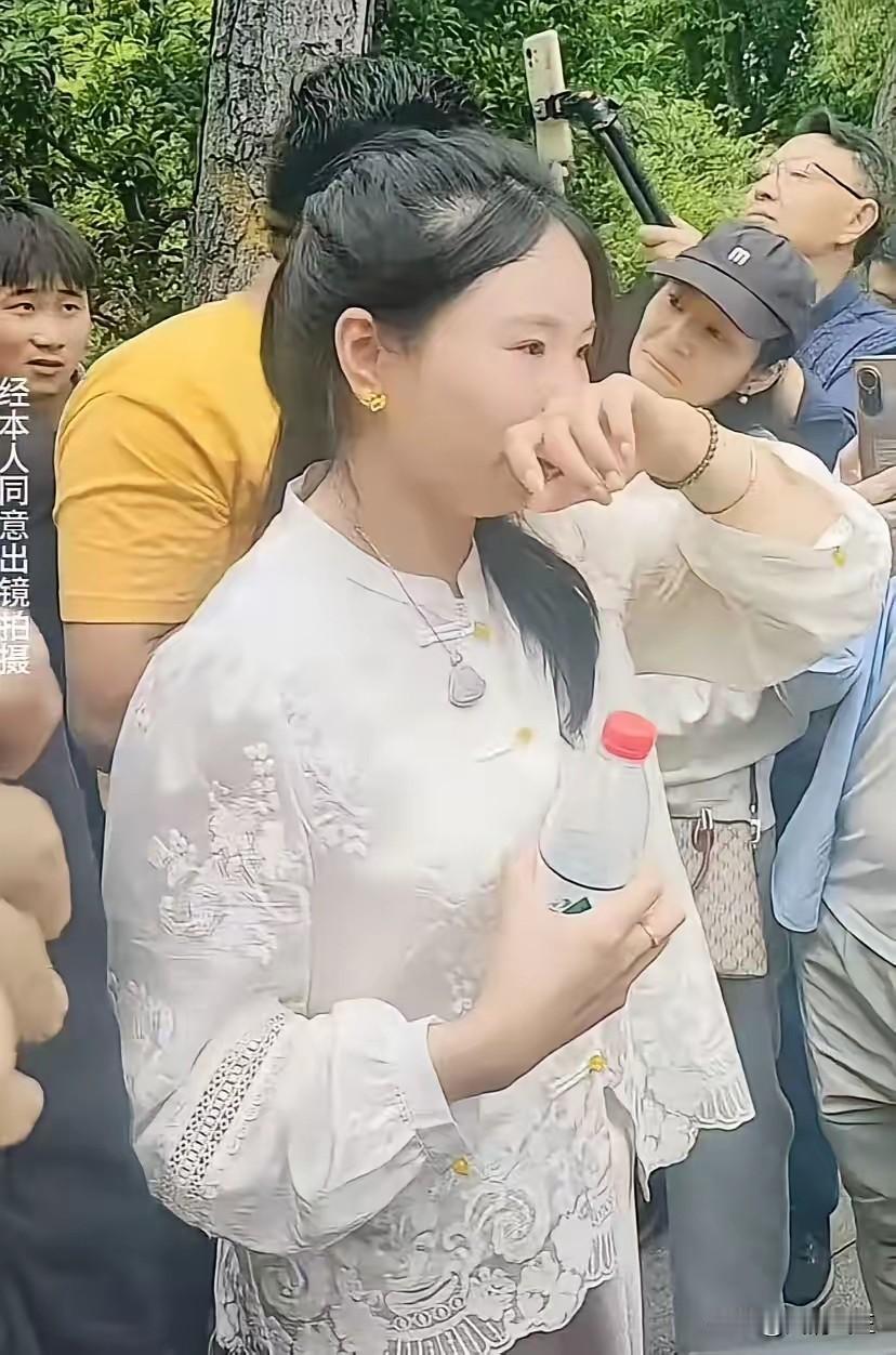 山西立法保护大龄女性。现在对大龄女青年都有点不敢称“剩女”了。男的单身叫光棍