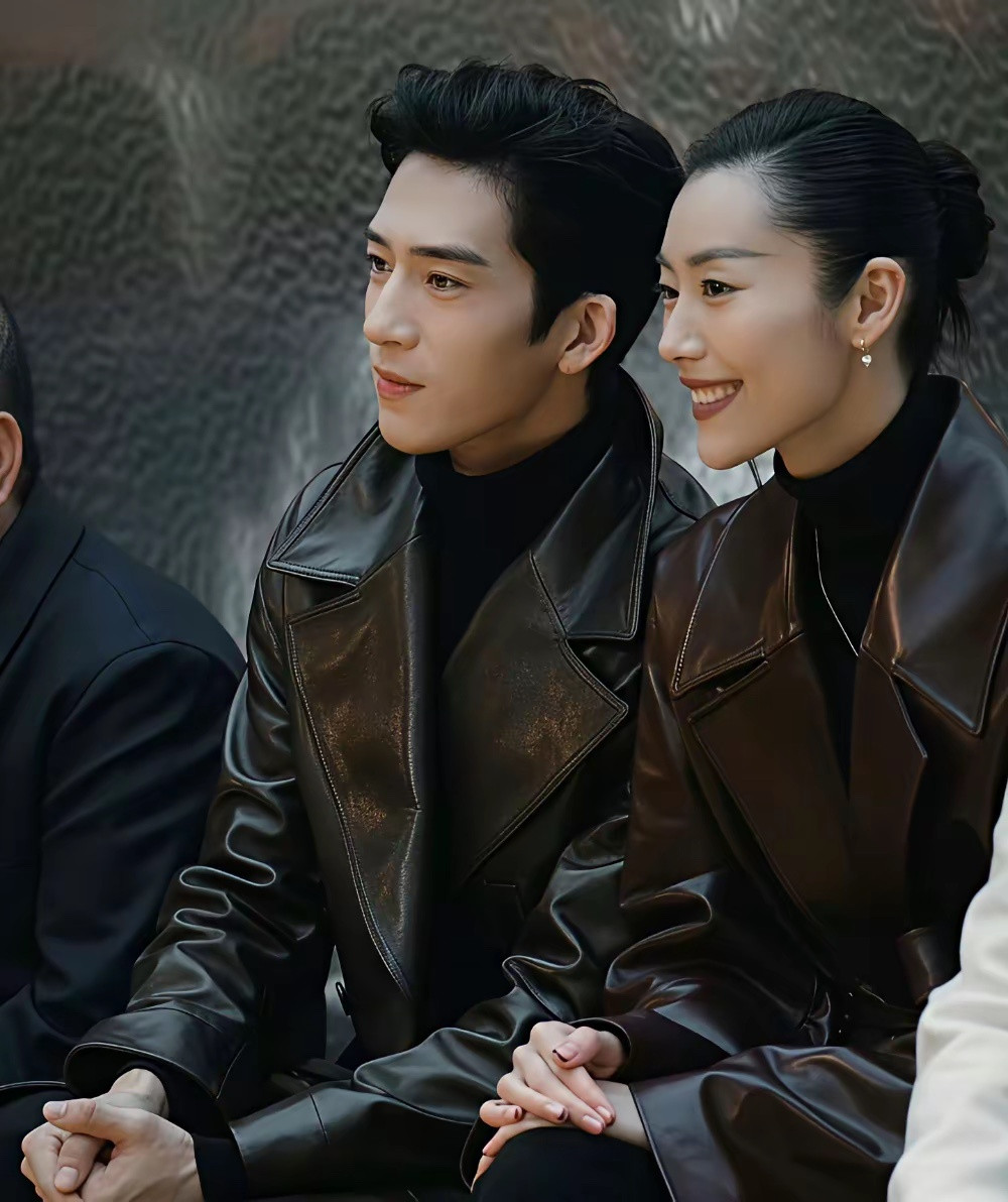 同是演偶像剧，为什么井柏然被疯狂骂，而陈伟霆却收获到了大量好评​昨天井柏然和刘雯一起去看演唱会，而营
