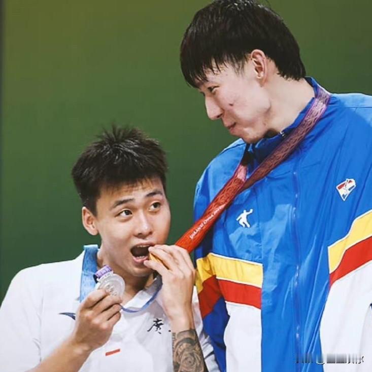 不管是当年周琦离开辽宁被新疆用小伎俩挖走，彻底开启了所有的青训球员找球队要签字费