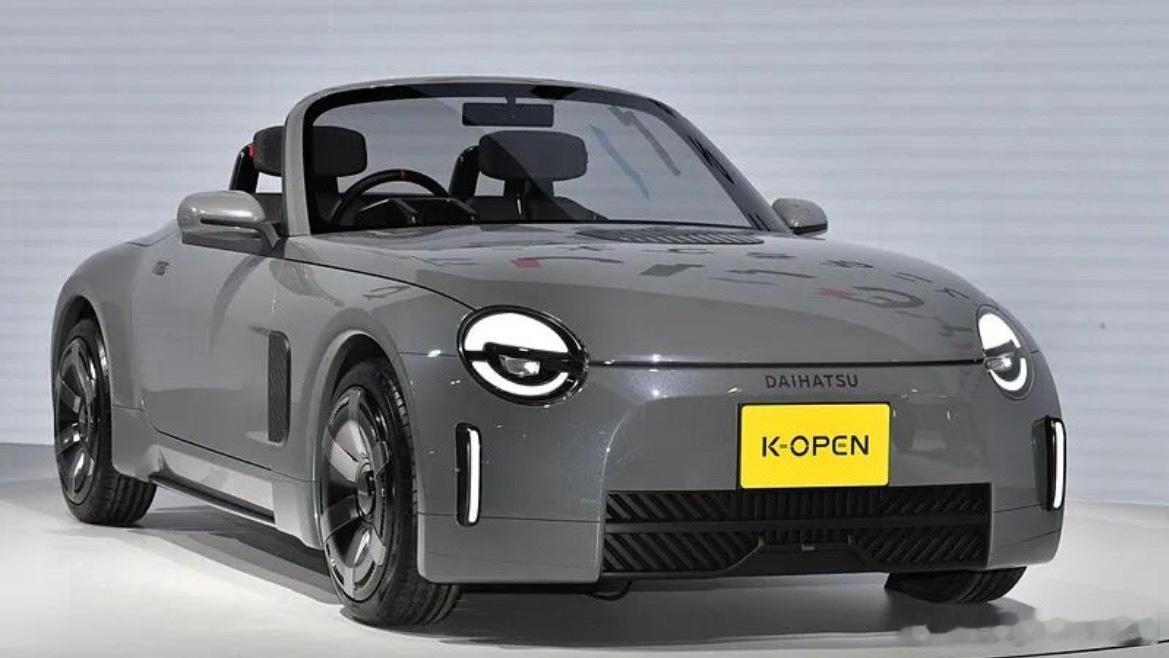 好家伙！糯玉米高光时刻？！大发Copen新车发布！邪恶糯玉米遥遥领先[doge]​