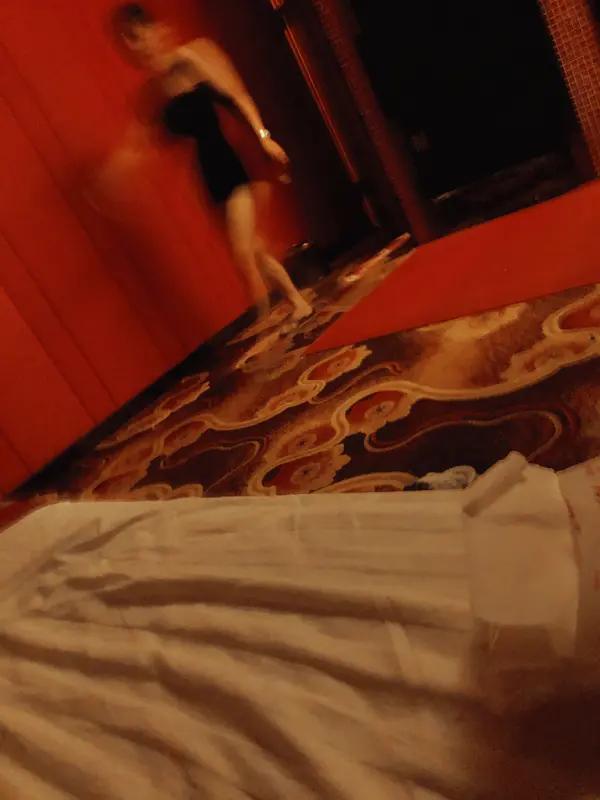 男子嫖娼被拘想疏通关系被骗2万这男子可真是“赔了夫人又折兵”啊！嫖娼本就是违法