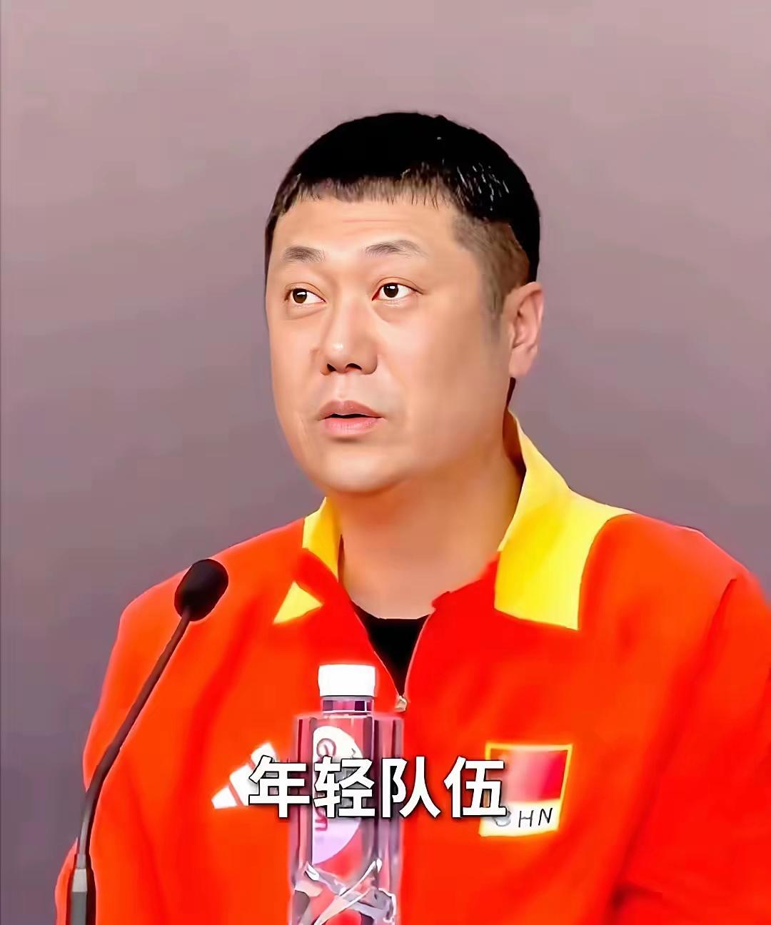 赵勇赵勇满腔热血通过关系弄了一个主教练本来想弄点业绩出来结果杨昊说了这一批